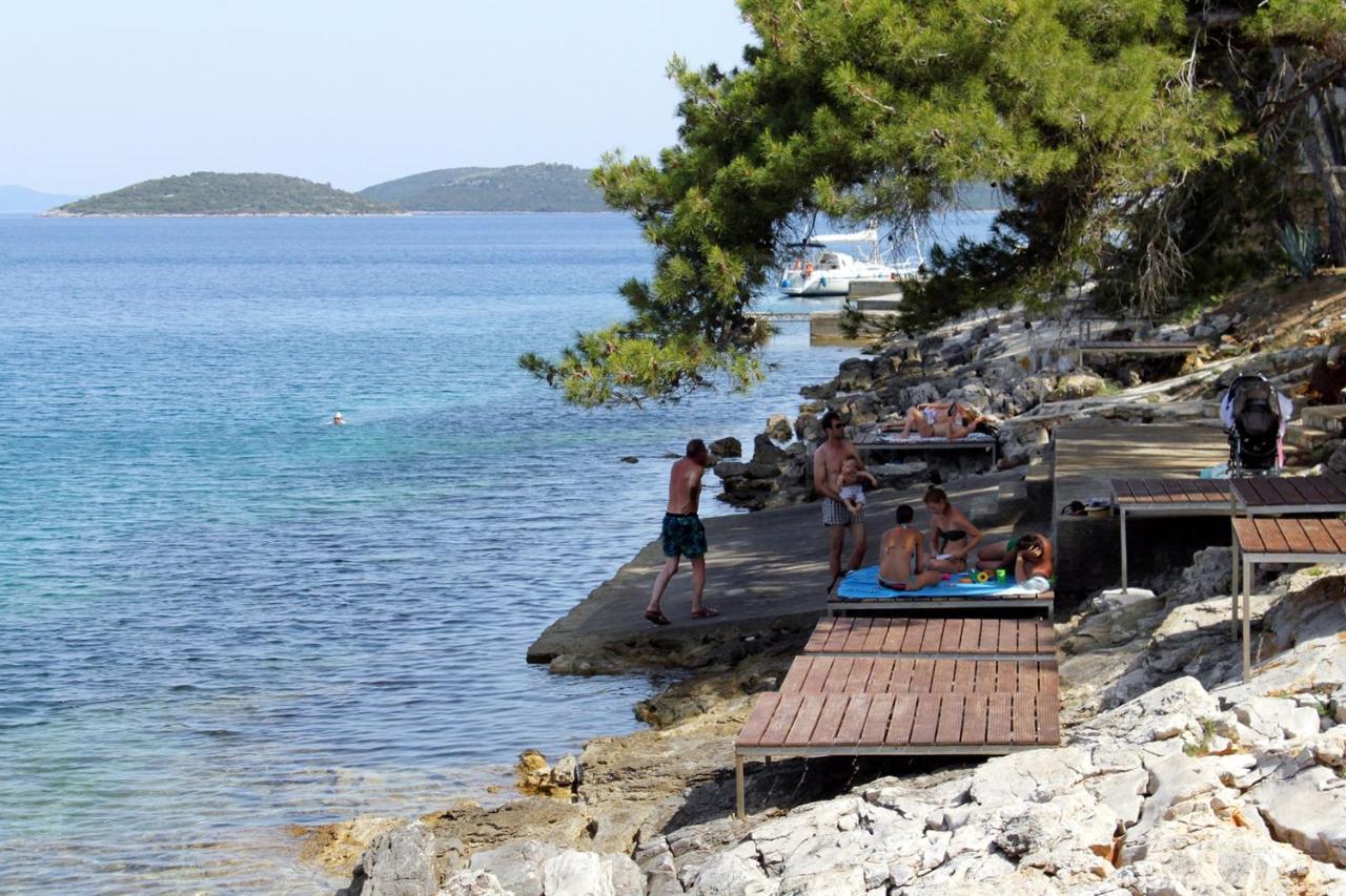 Apartments With A Parking Space Bozava, Dugi Otok - 8108 Exterior photo